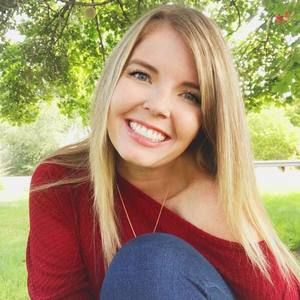 Meet your Posher, Dana